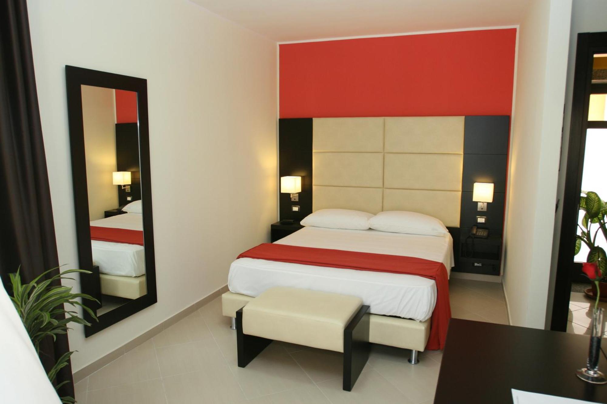 Rama Palace Hotel Casalnuovo Di Napoli Habitación foto